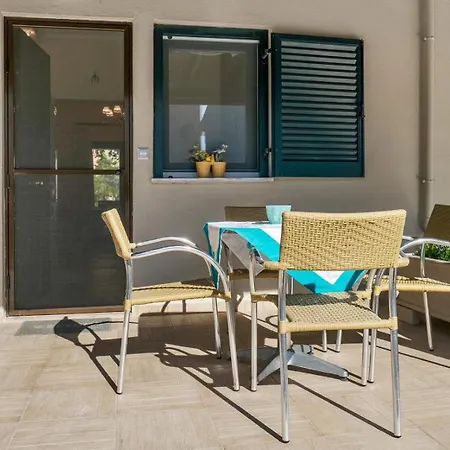 בית נופש Porto Blue Horizon פפקוהורי